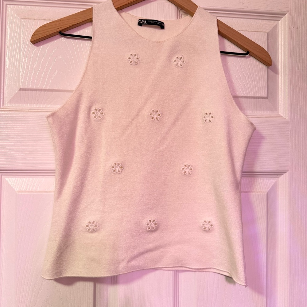 Zara White Floral Cutout Crop Tank Women’s Medium Summer Layering Top